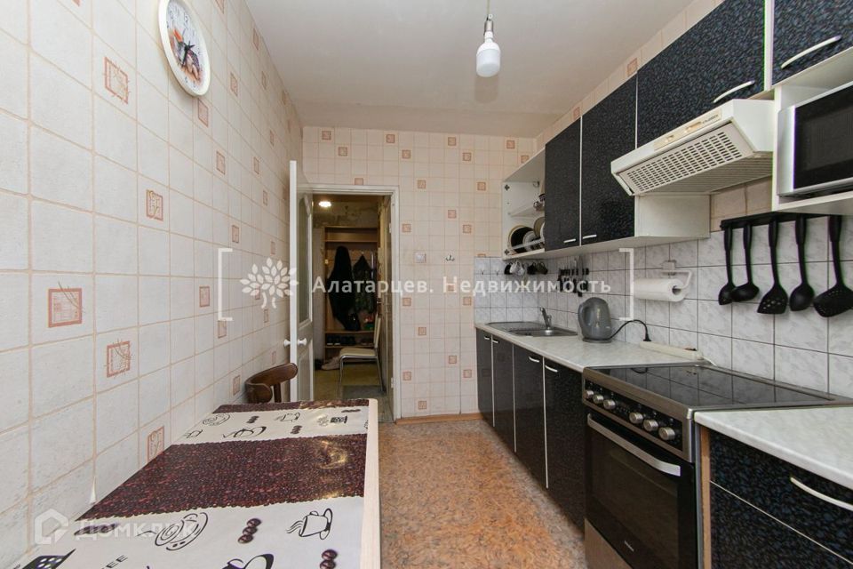Продаётся 3-комнатная квартира, 65.2 м²
