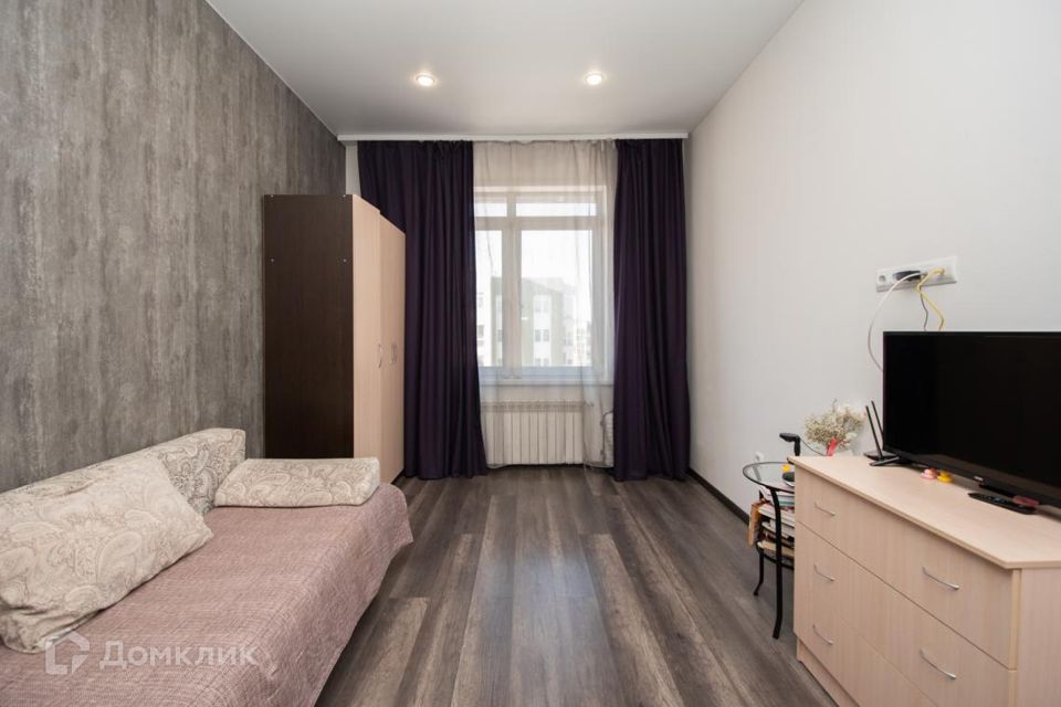 Продаётся 1-комнатная квартира, 42.5 м²