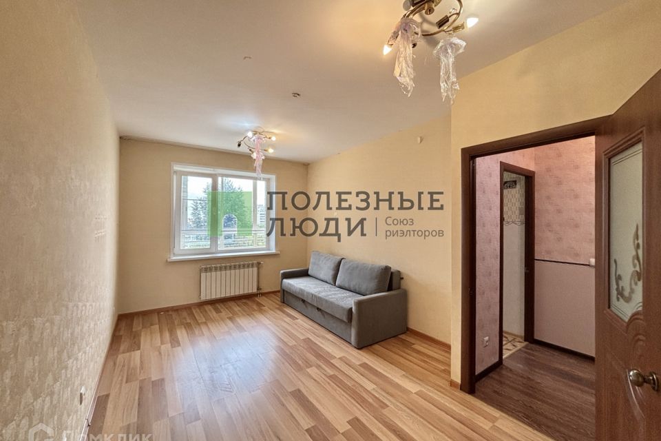 Продаётся 1-комнатная квартира, 35.2 м²