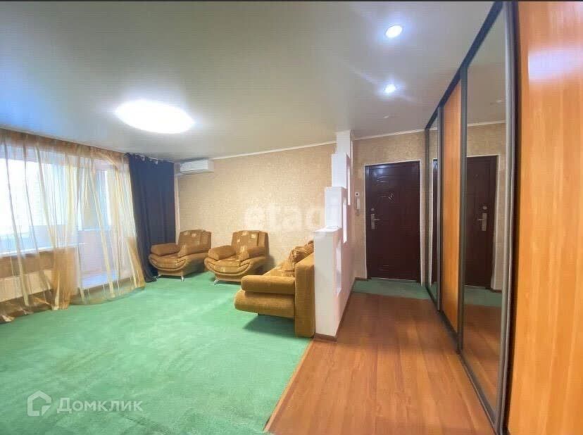 Продаётся 2-комнатная квартира, 52.6 м²