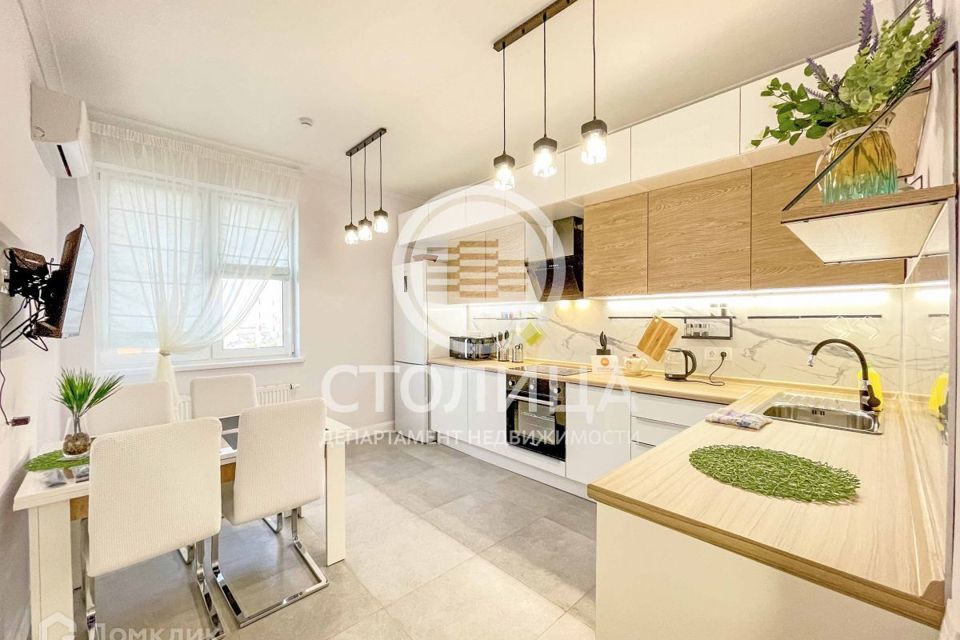 Сдаётся 3-комнатная квартира, 84 м²