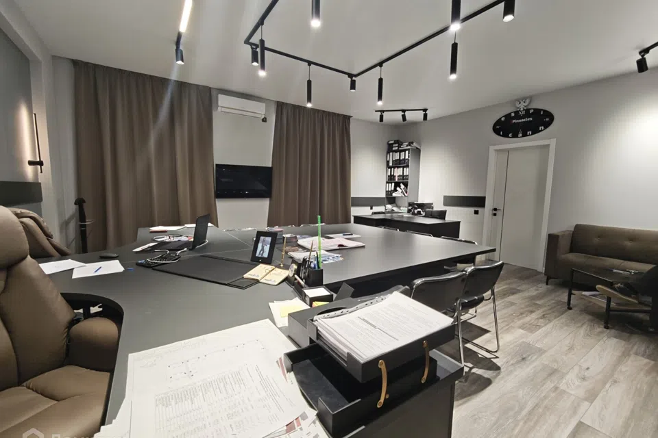 Сдаётся офис, 115 м²