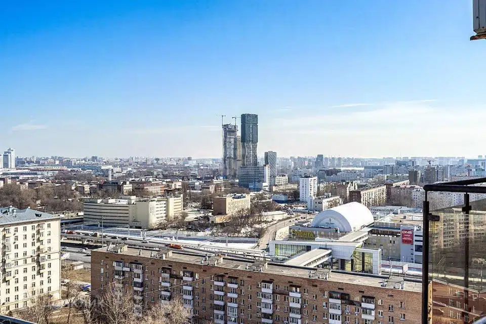 Продаётся 1-комнатная квартира, 54 м²