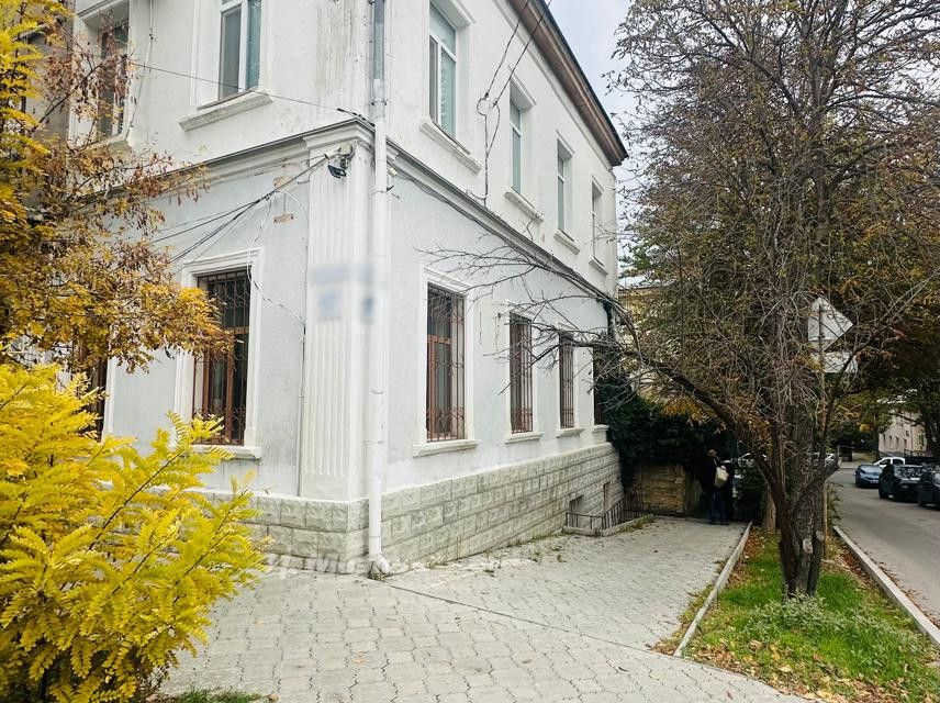 Продаётся 1-комнатная квартира, 38.9 м²