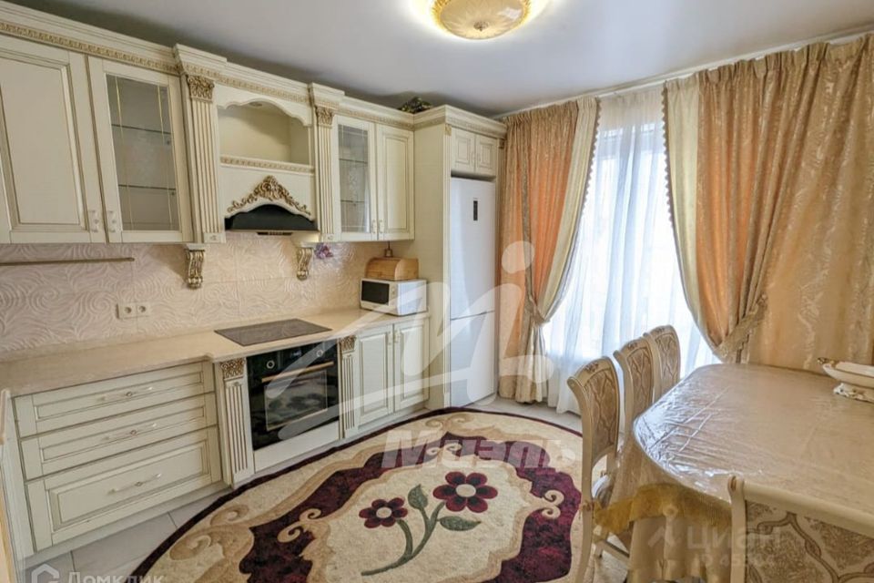 Сдаётся 3-комнатная квартира, 73 м²