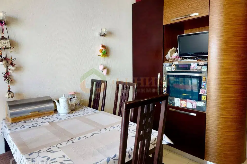 Продаётся 3-комнатная квартира, 90 м²