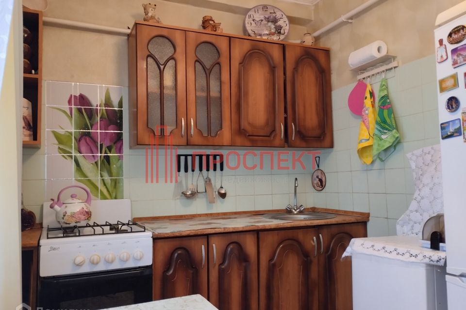 Продаётся 4-комнатная квартира, 82.7 м²