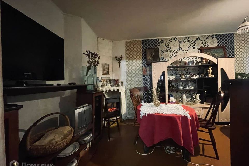 Продаётся 4-комнатная квартира, 79.4 м²