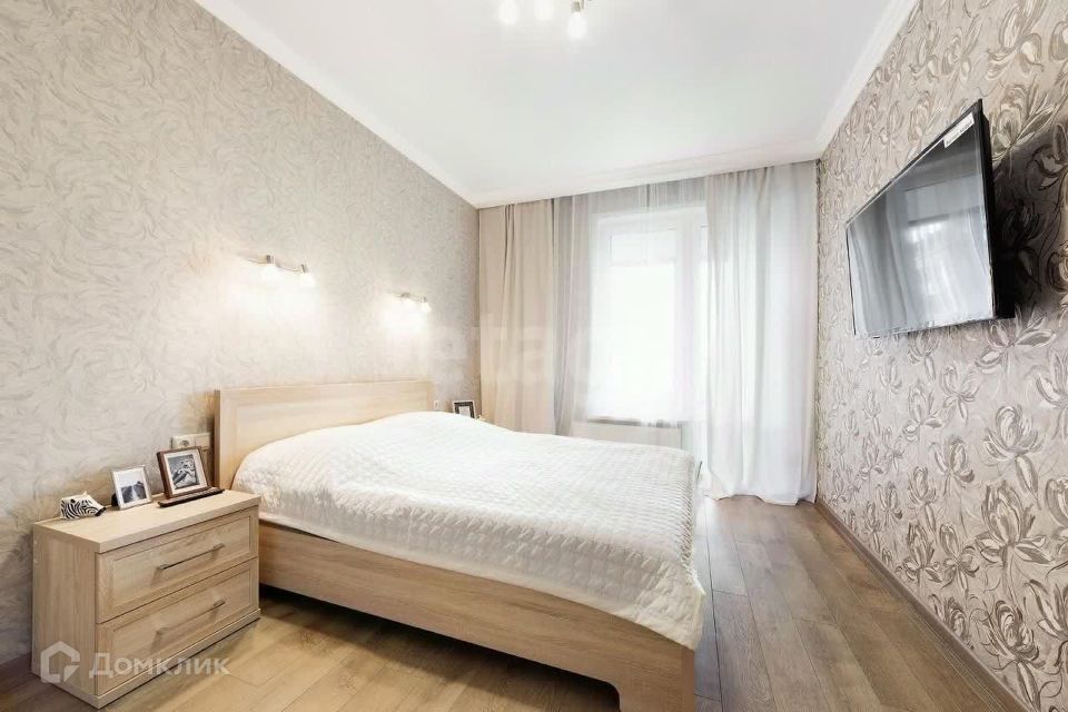 Продаётся 2-комнатная квартира, 67.8 м²