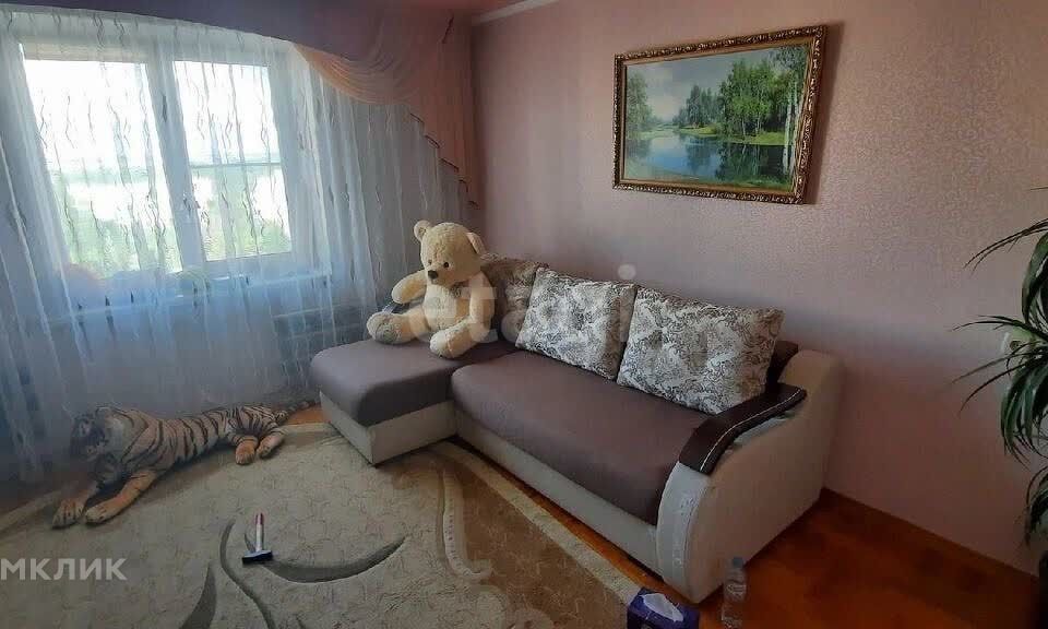 Продаётся 4-комнатная квартира, 74 м²