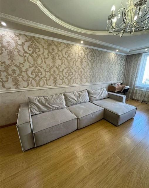 Продаётся 3-комнатная квартира, 98 м²