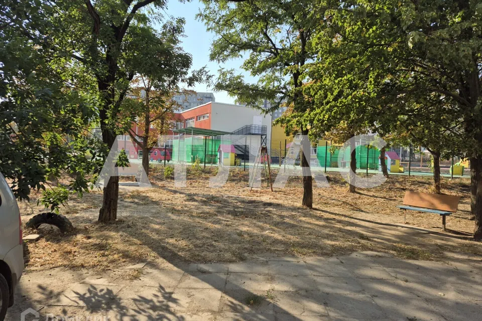 Продаётся 2-комнатная квартира, 45.6 м²