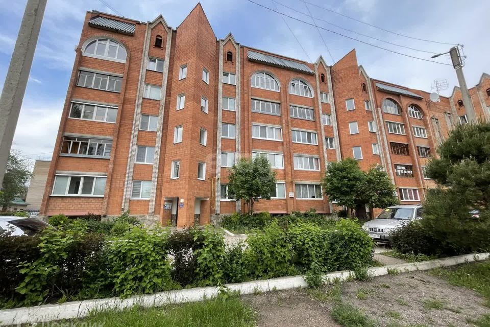 Продаётся 3-комнатная квартира, 97.5 м²