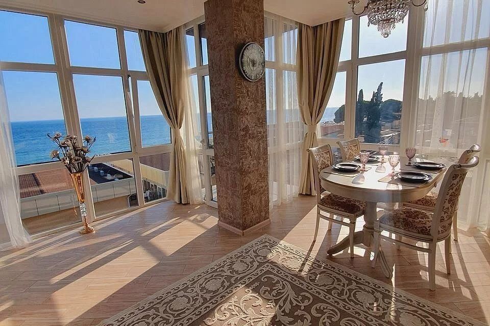 Продаётся 2-комнатная квартира, 62 м²