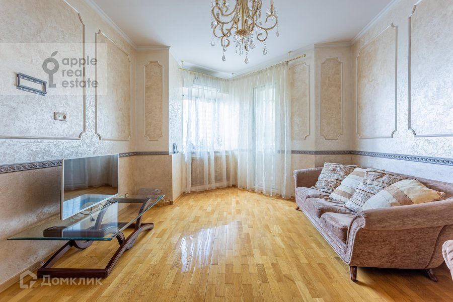 Сдаётся 2-комнатная квартира, 83 м²