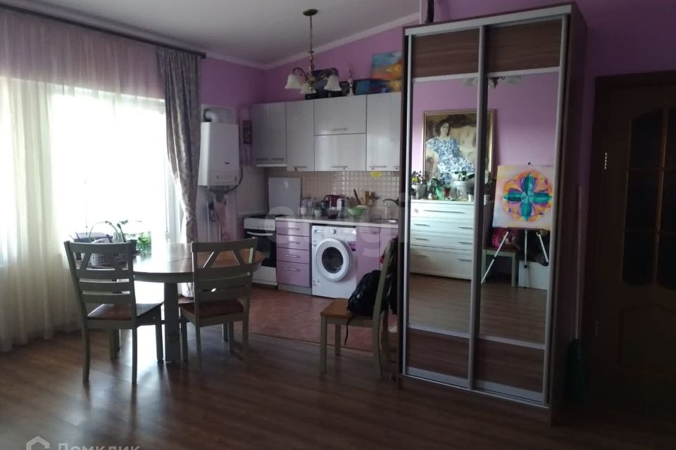 Продаётся студия, 40 м²