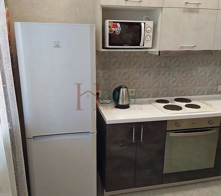 Сдаётся 1-комнатная квартира, 40 м²