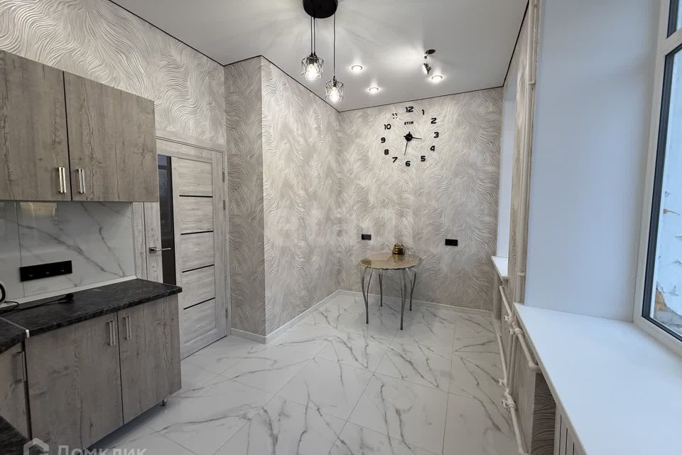 Продаётся 3-комнатная квартира, 92.4 м²