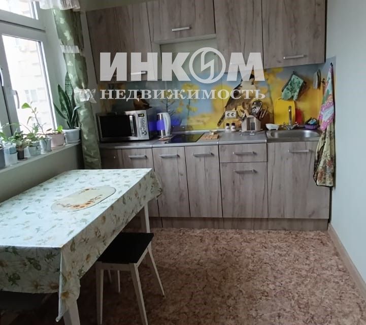 Сдаётся 1-комнатная квартира, 38 м²