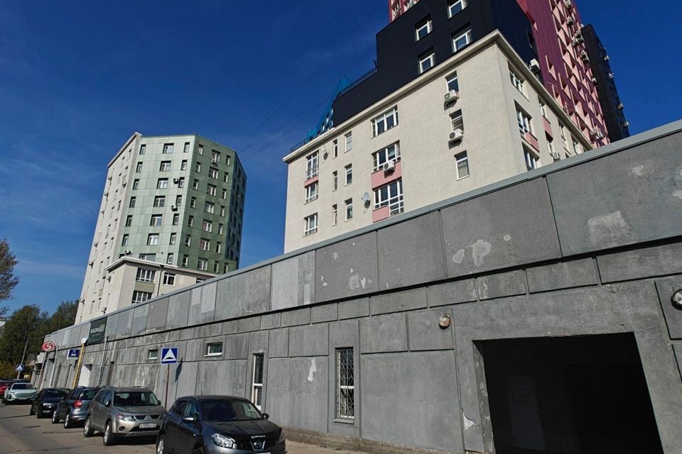 Продаётся машиноместо, 43.8 м²