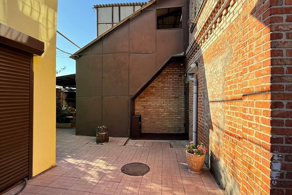 Продаётся 2-этажный дом, 176.6 м²