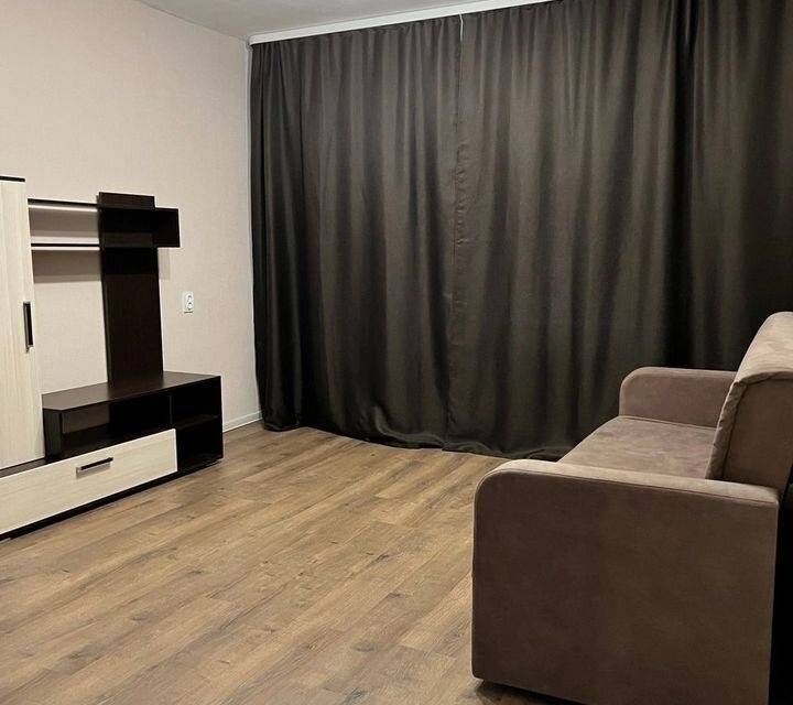 Сдаётся 1-комнатная квартира, 38 м²