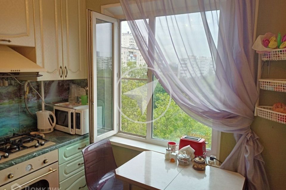 Продаётся 3-комнатная квартира, 50 м²