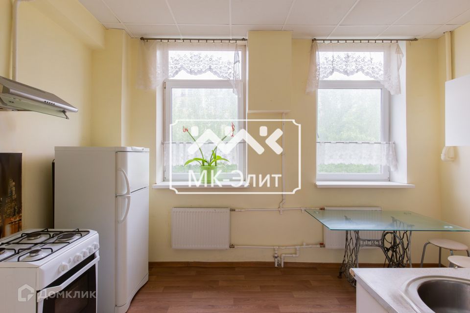 Продаётся 4-комнатная квартира, 113 м²