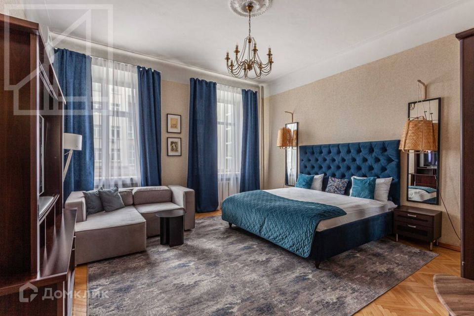Сдаётся 4-комнатная квартира, 100 м²