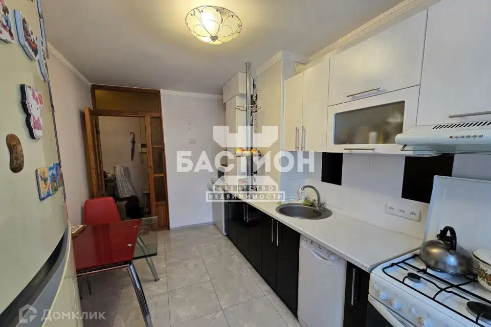 Продаётся 3-комнатная квартира, 64.3 м²