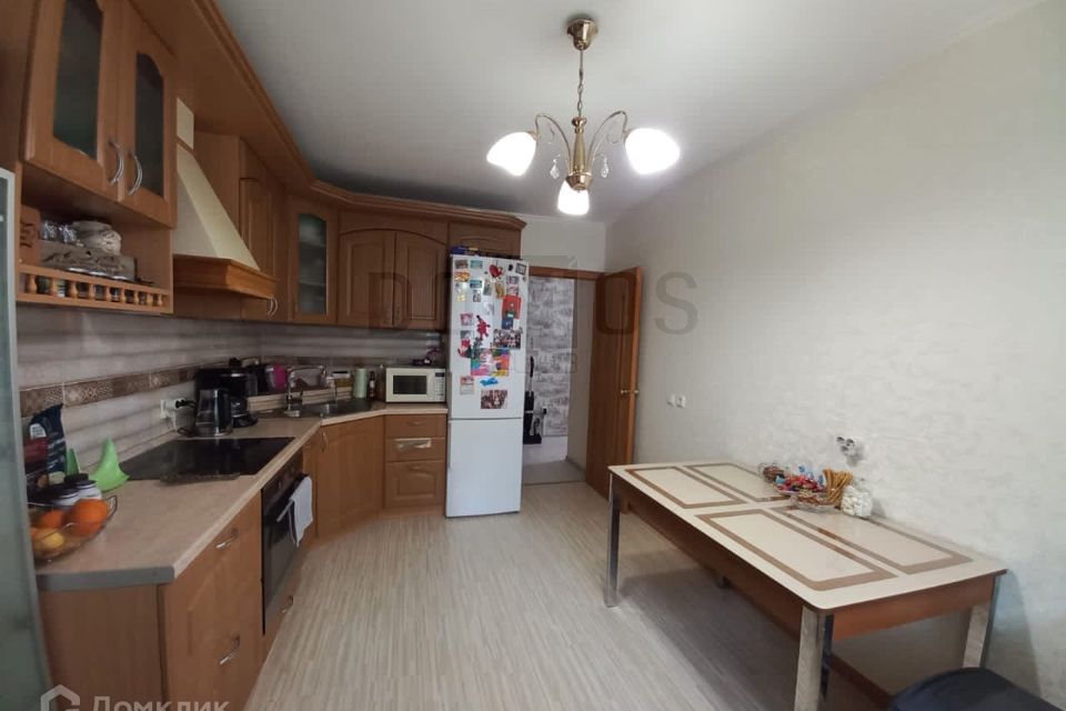 Продаётся 2-комнатная квартира, 61 м²