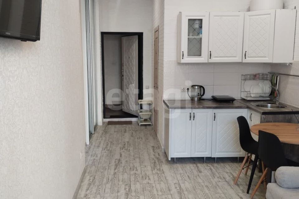 Продаётся 1-комнатная квартира, 37 м²