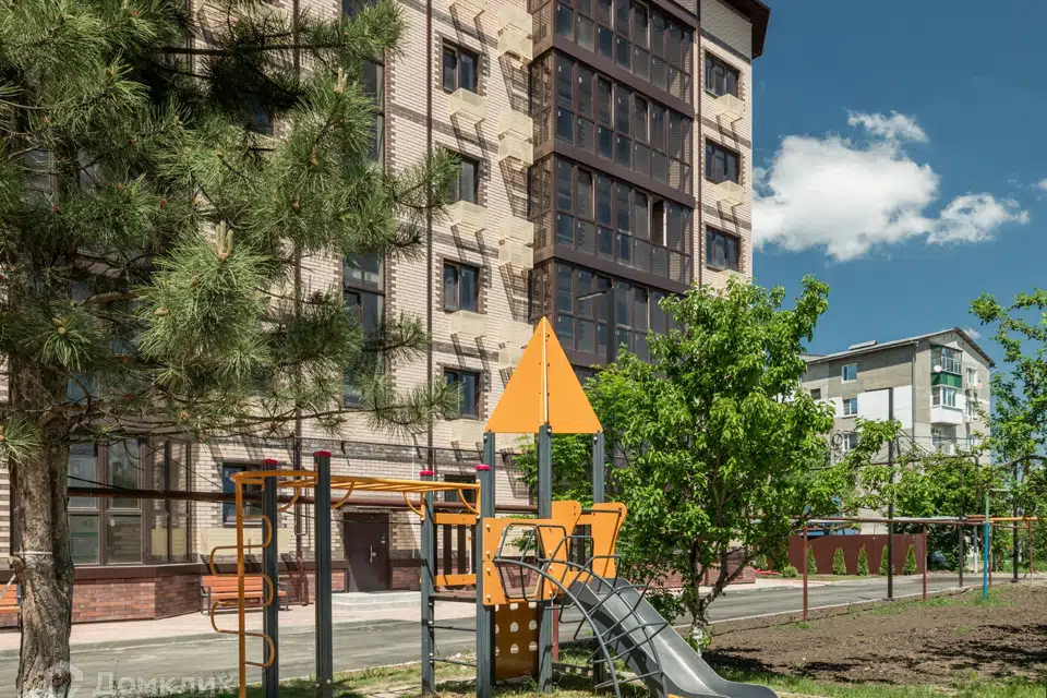 Продаётся 1-комнатная квартира, 41.7 м²