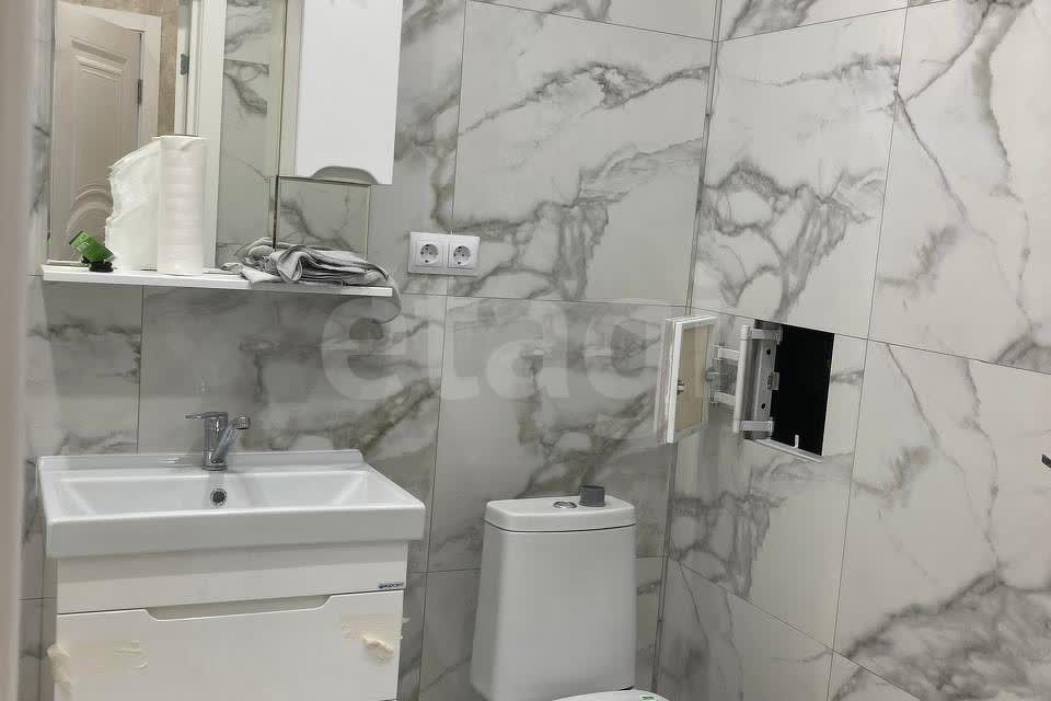 Продаётся 1-комнатная квартира, 35.7 м²