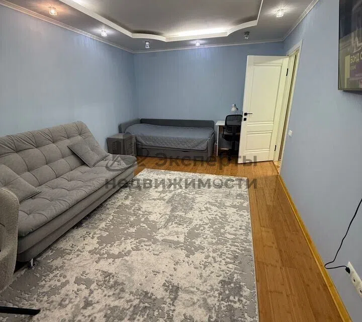Продаётся 2-комнатная квартира, 54.8 м²