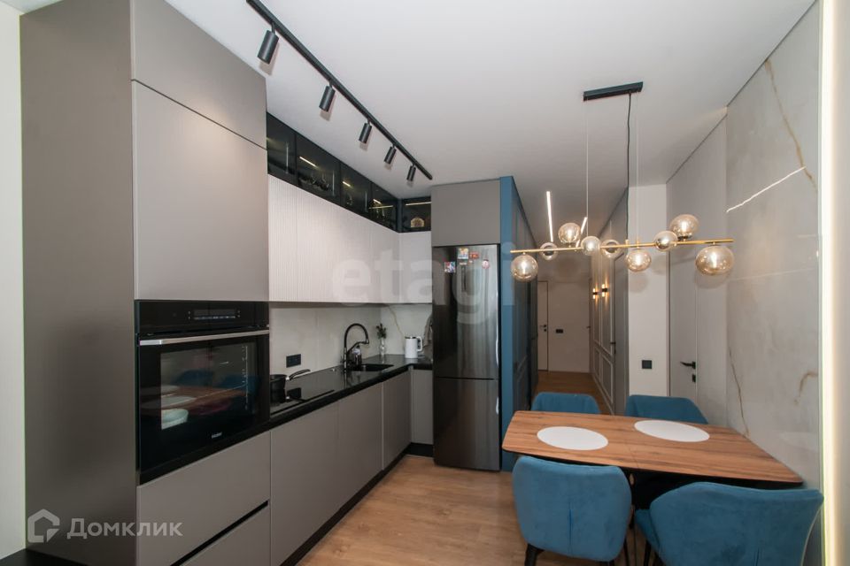 Продаётся 3-комнатная квартира, 72.5 м²