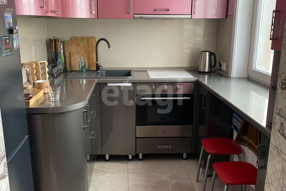 Продаётся 3-комнатная квартира, 62 м²