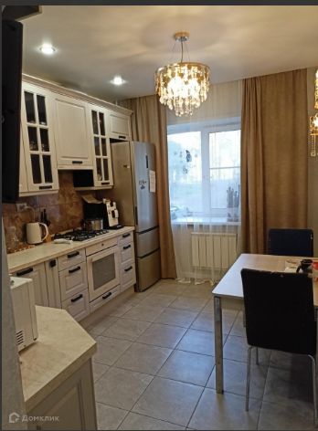 Сдаётся 2-комнатная квартира, 63.3 м²