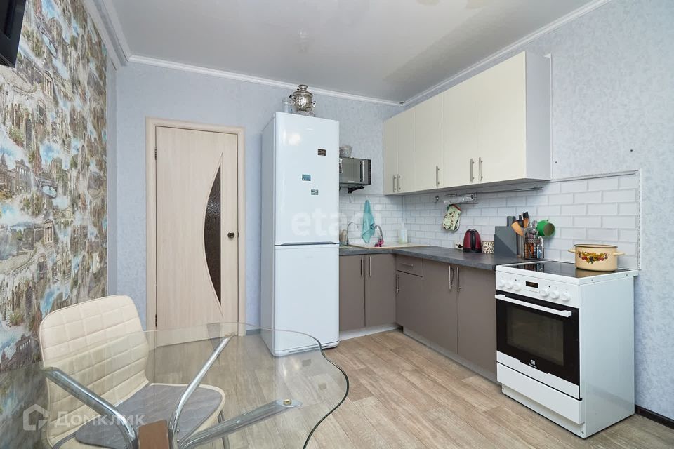 Продаётся 1-комнатная квартира, 48 м²