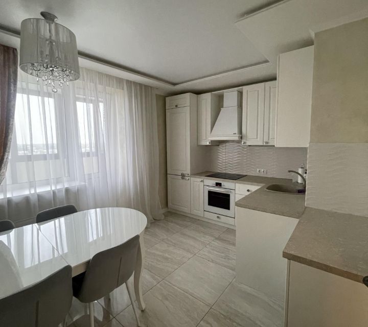 Сдаётся 3-комнатная квартира, 86 м²