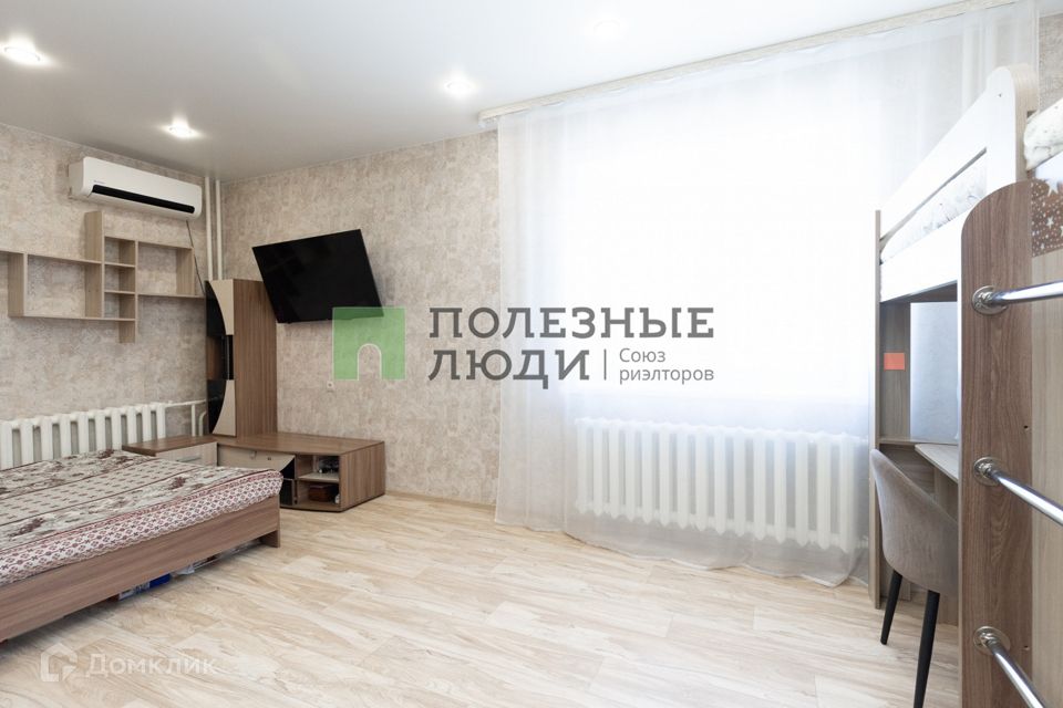 Продаётся 1-комнатная квартира, 35.7 м²