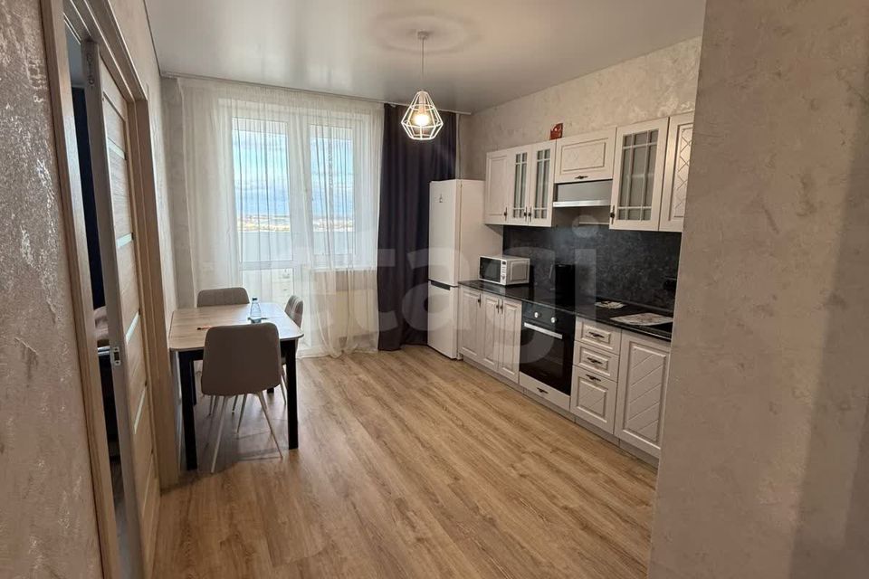 Сдаётся 1-комнатная квартира, 43 м²