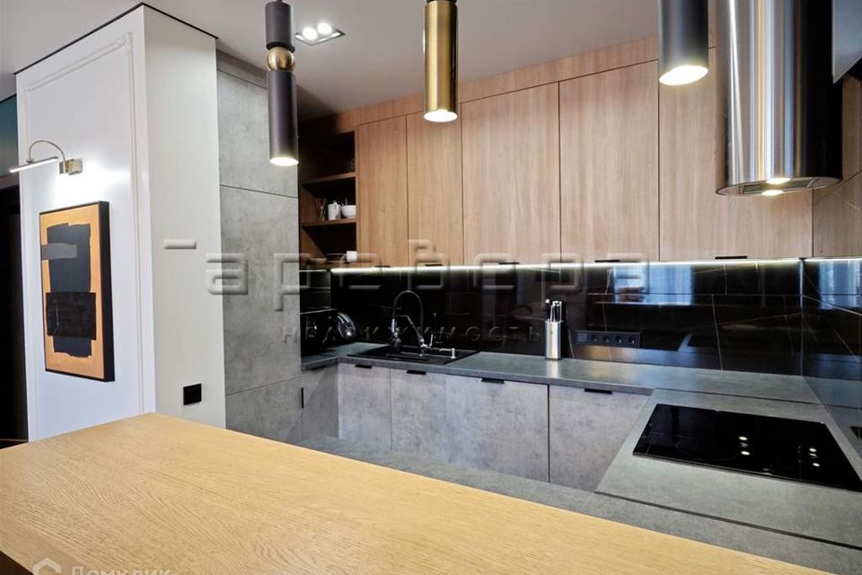 Продаётся 3-комнатная квартира, 85 м²