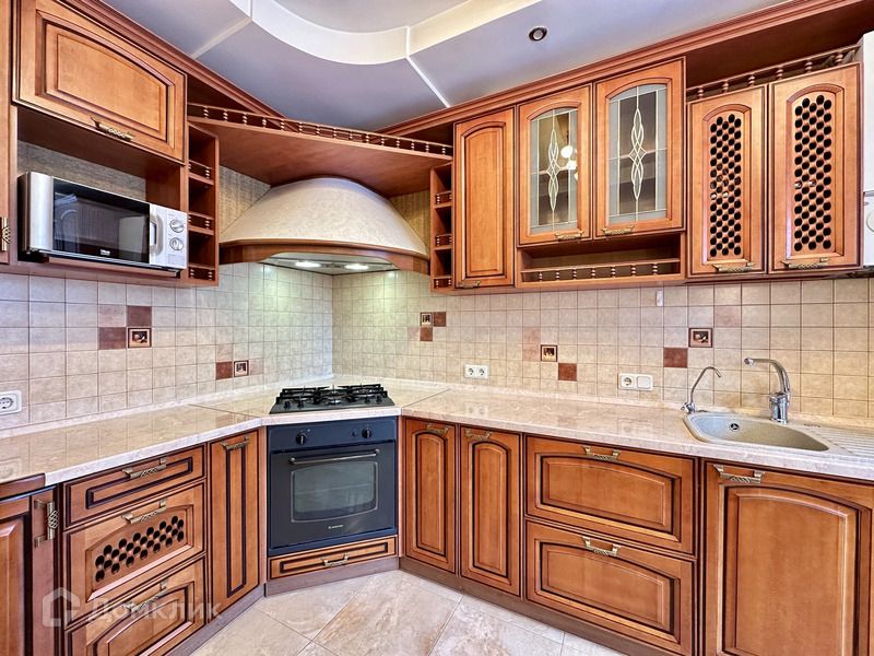 Продаётся 1-комнатная квартира, 41.1 м²