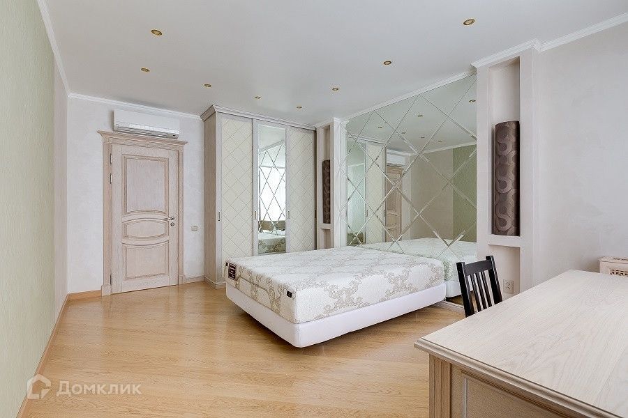 Сдаётся 3-комнатная квартира, 94.2 м²