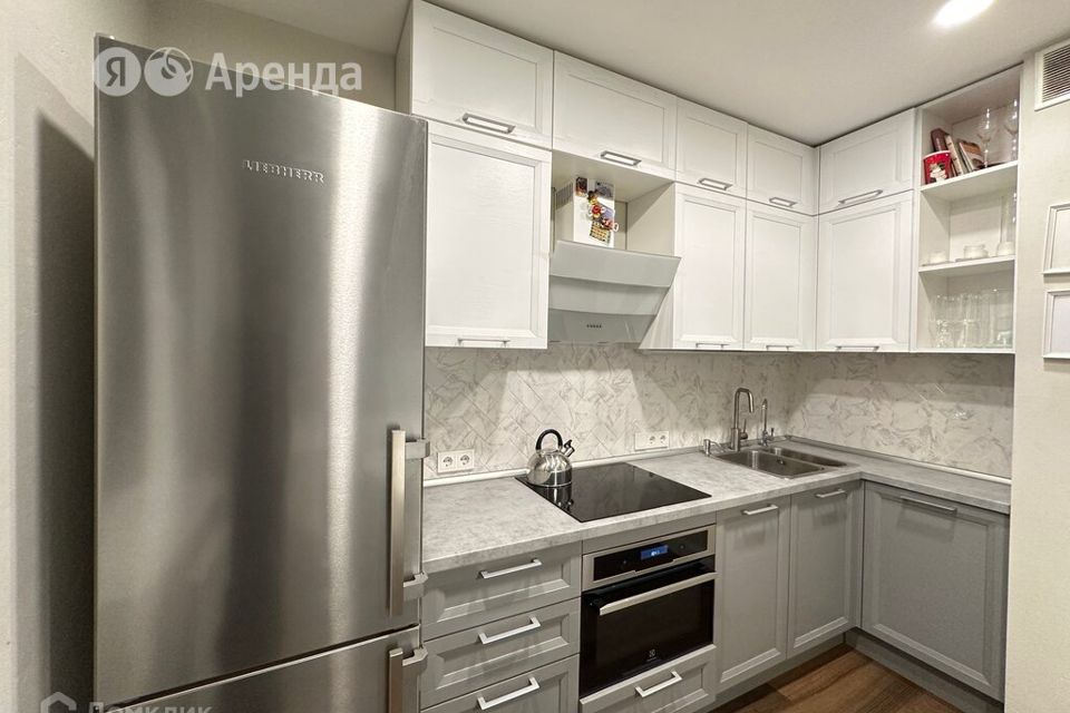 Сдаётся 2-комнатная квартира, 53 м²