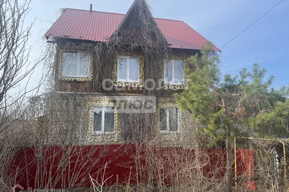 Продаётся 2-этажный дом, 142.2 м²