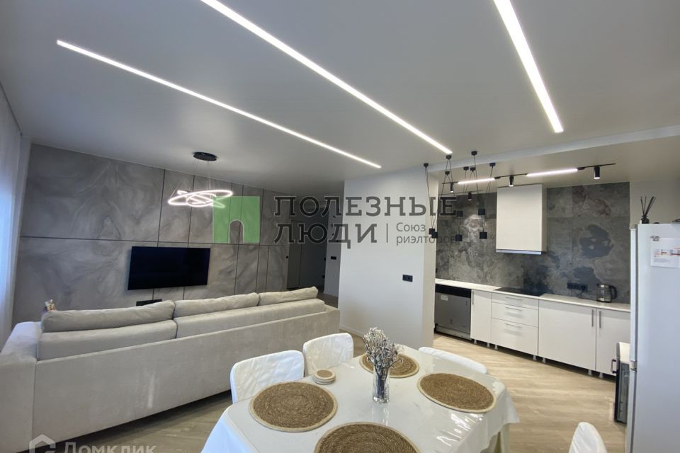 Продаётся 3-комнатная квартира, 73 м²