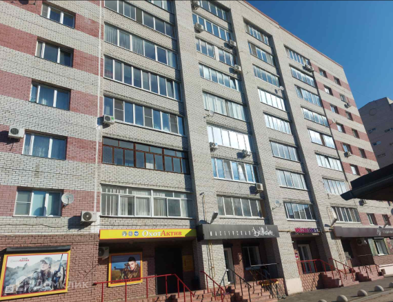 Продаётся 3-комнатная квартира, 111.9 м²