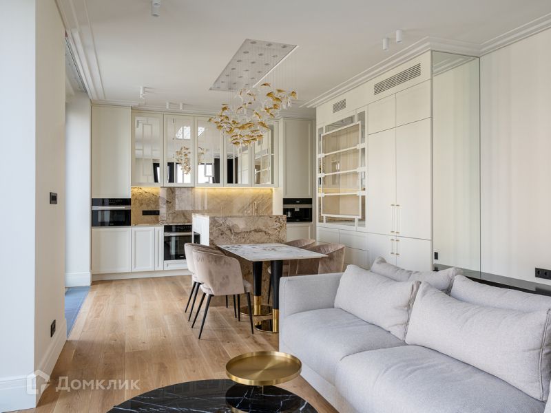 Сдаётся 3-комнатная квартира, 105 м²
